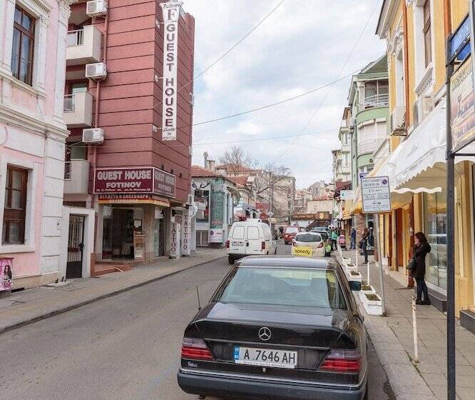 ホテル Apart & Rooms Fotinov