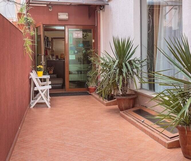 ホテル Apart & Rooms Fotinov