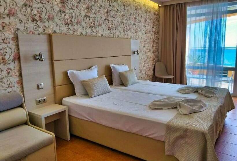 Отель Aphrodite Beach