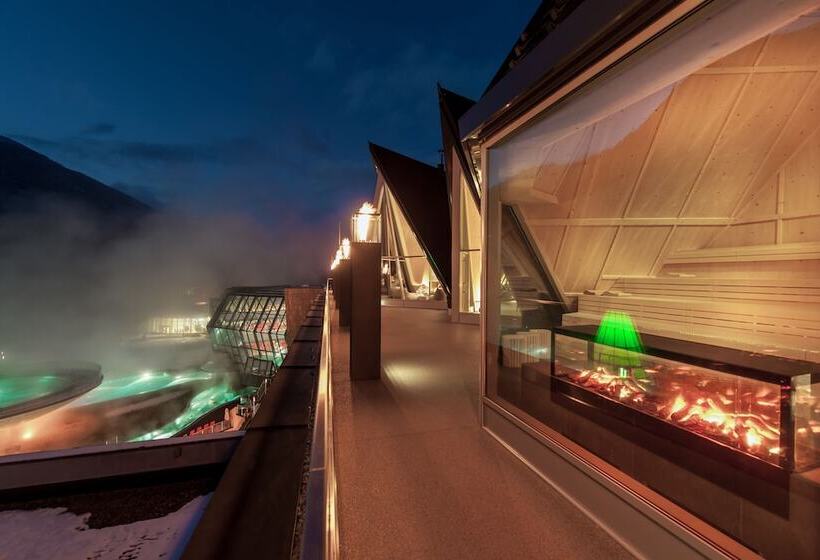 Aqua Dome 4 Sterne Superior Hotel & Tirol Therme Längenfeld