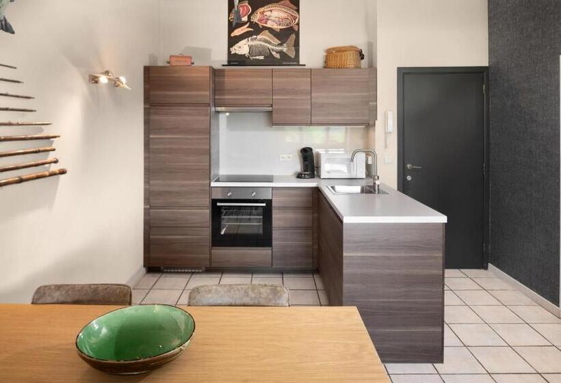 בית מלון כפרי Aux Ecuries De La Reine