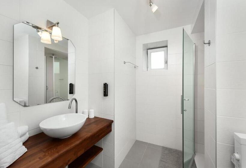 בית מלון כפרי Aux Ecuries De La Reine