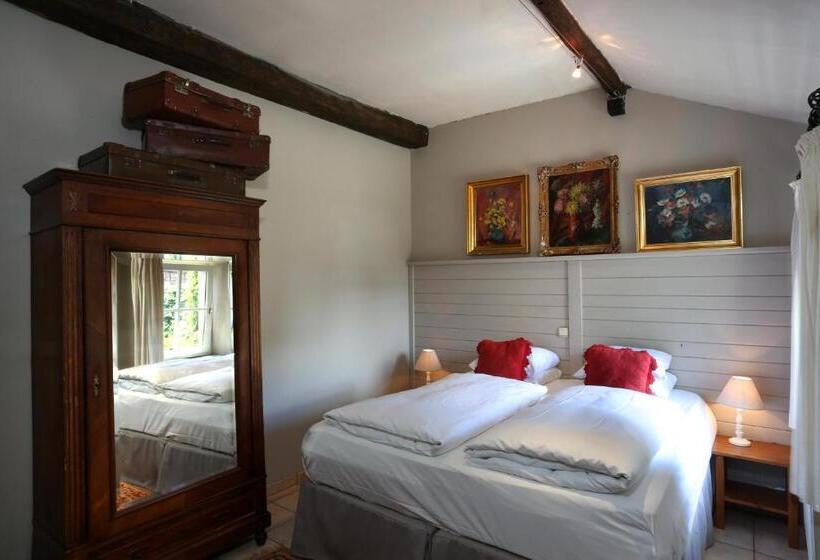 בית מלון כפרי Aux Ecuries De La Reine