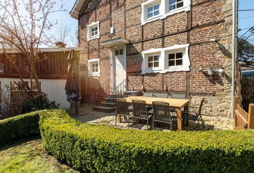 בית מלון כפרי Aux Ecuries De La Reine