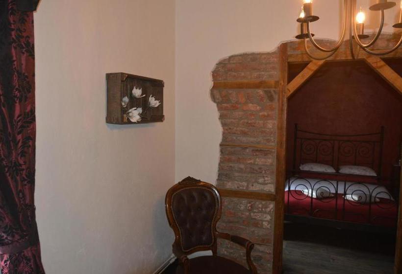فندق B&b Restaurant Porte De La Lienne