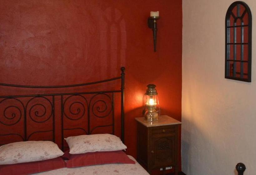 فندق B&b Restaurant Porte De La Lienne