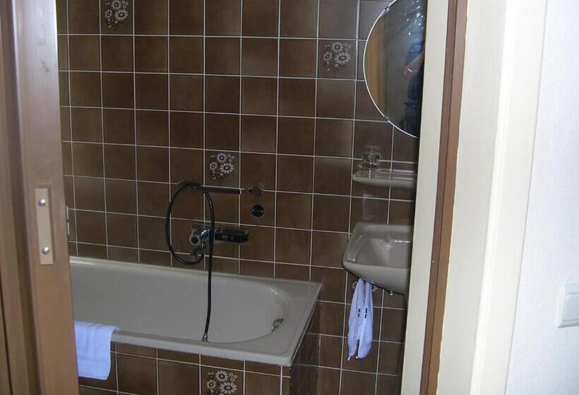 호텔 Beau Rivage And Restaurant Koulic