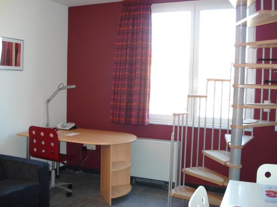 酒店 Business Flats Brussels Airport