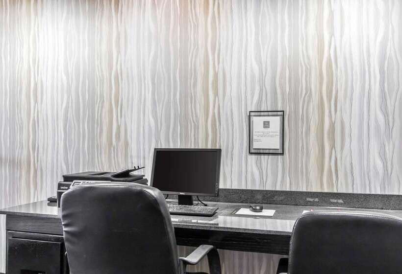 فندق Comfort Suites Fairgrounds West