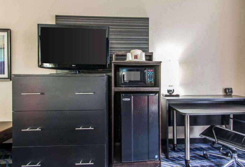 فندق Comfort Suites Fairgrounds West