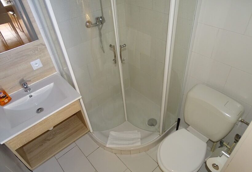 فندق Room In Studio   Condo Gardens Leuven   Budget Studio Single