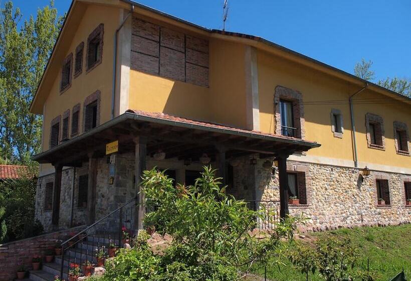 Conjunto Hotelero La Pasera