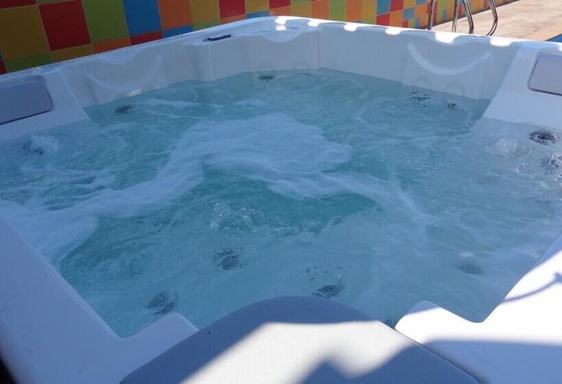 Conjunto Hotelero La Pasera