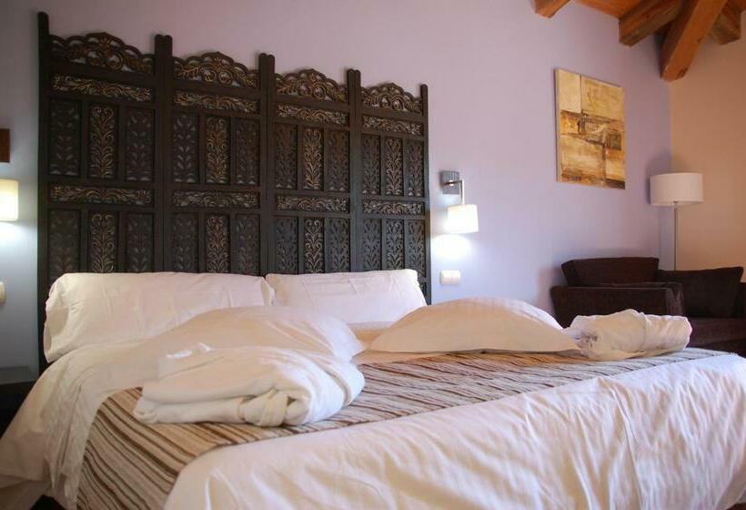 هتل Convento Del Giraldo