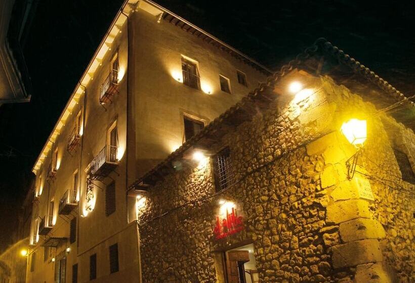 هتل Convento Del Giraldo