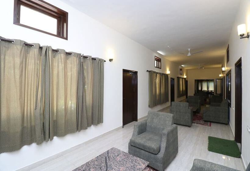 فندق Corbett Comfort Lodge