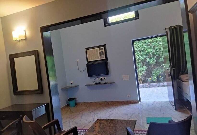 בית מלון כפרי Corbett Comfort Lodge