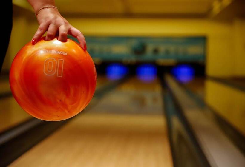 호텔 Crowne Plaza Sohar, An Ihg