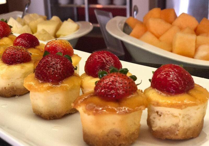 호텔 Crowne Plaza Sohar, An Ihg