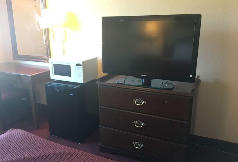 酒店 Derby Inn & Suites