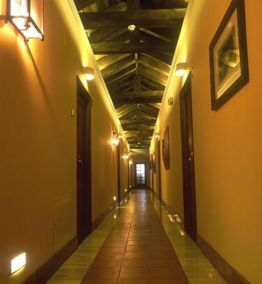 فندق El Rancho