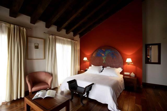 בית מלון כפרי El Rancho