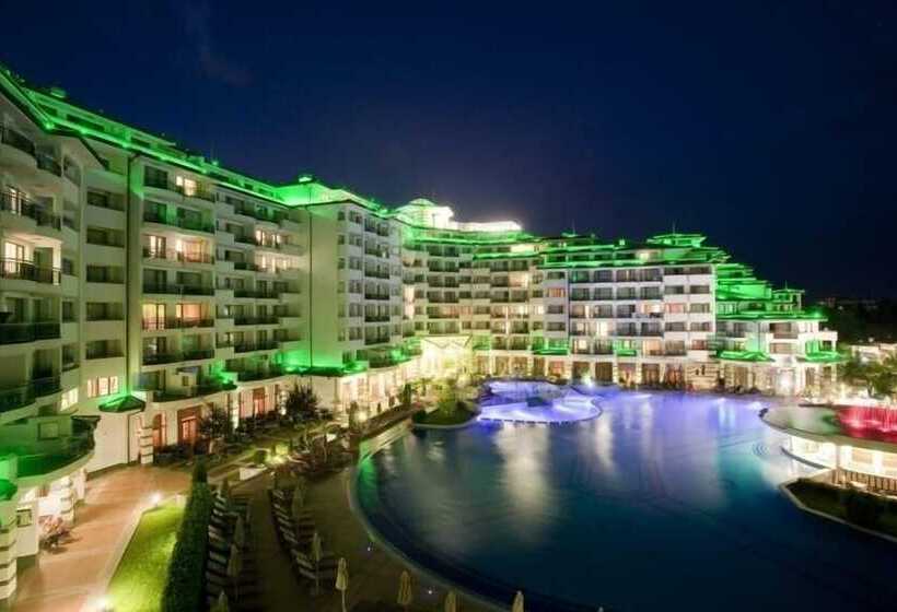 هتل Emerald Beach Resort & Spa