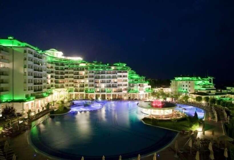 هتل Emerald Beach Resort & Spa