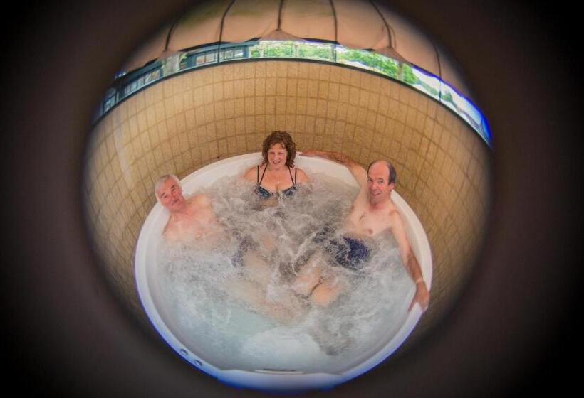 酒店 Gowell Kuur  En Wellness Yolande Buekers