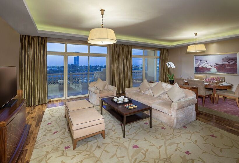 Grand Hyatt Doha Hotel & Villas