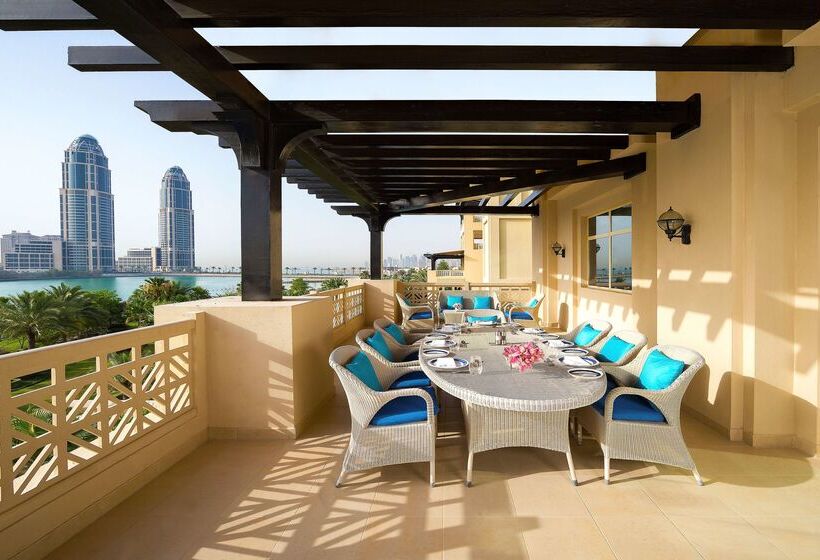 Grand Hyatt Doha Hotel & Villas