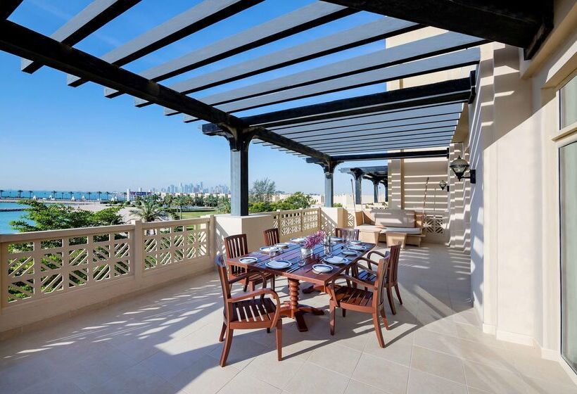 Grand Hyatt Doha Hotel & Villas