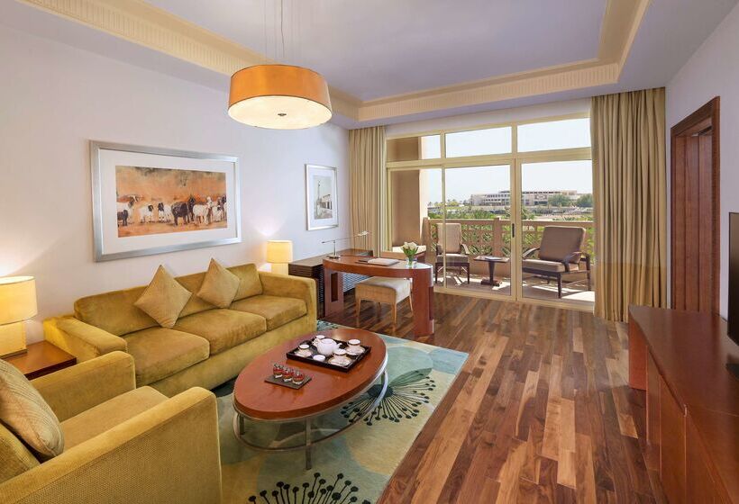 Grand Hyatt Doha Hotel & Villas