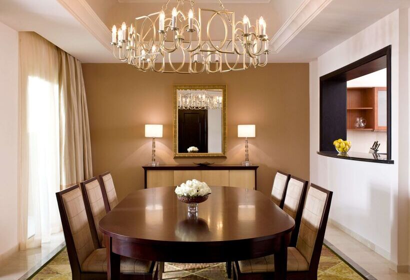 Grand Hyatt Doha Hotel & Villas