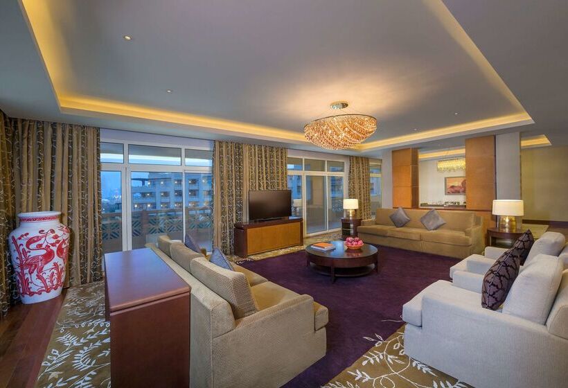 Grand Hyatt Doha Hotel & Villas