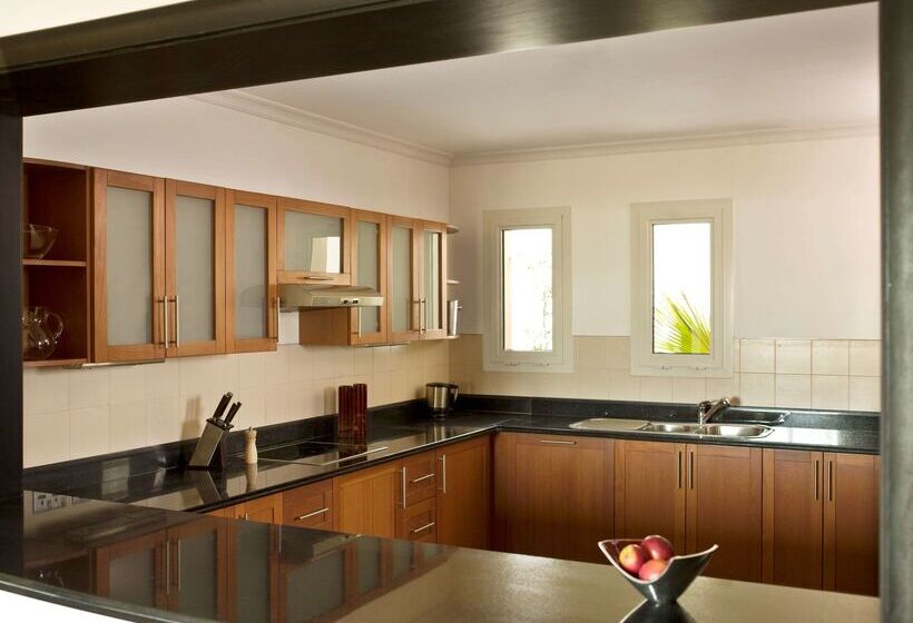 Grand Hyatt Doha Hotel & Villas