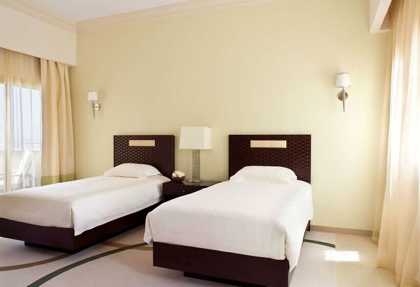 Grand Hyatt Doha Hotel & Villas