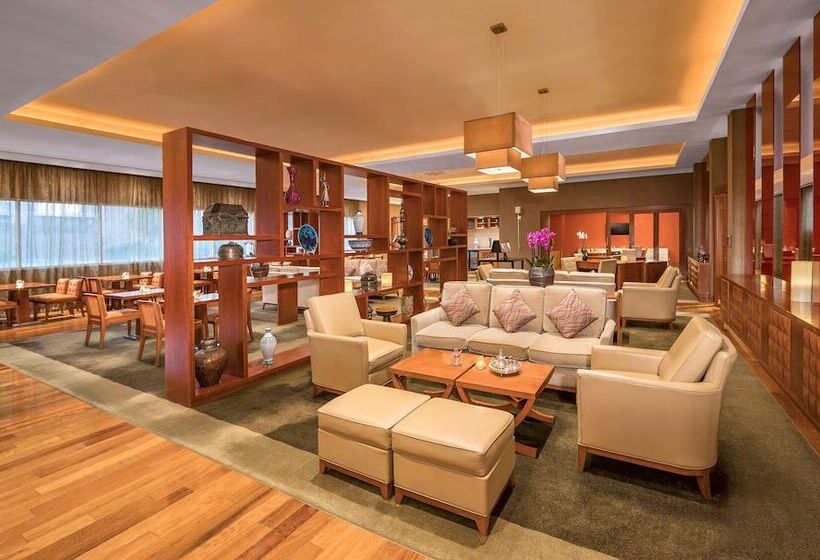 Grand Hyatt Doha Hotel & Villas