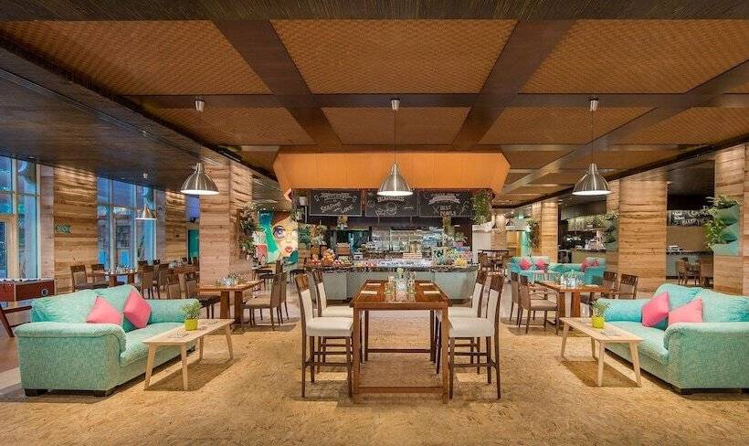 Grand Hyatt Doha Hotel & Villas