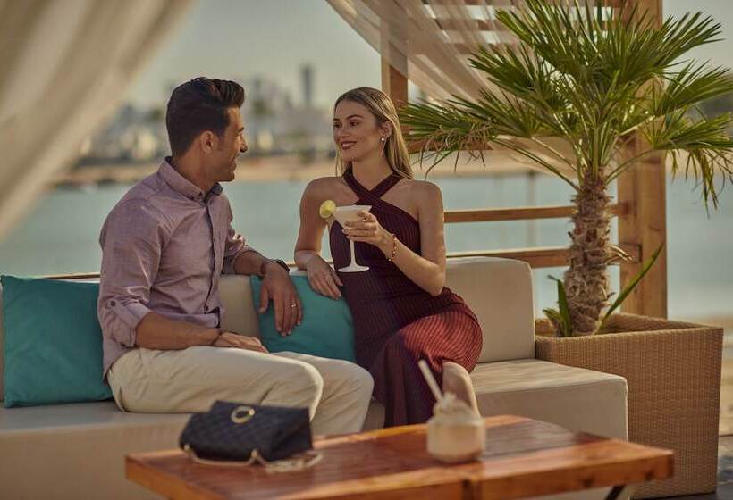 Grand Hyatt Doha Hotel & Villas