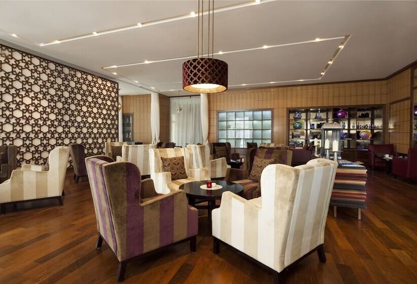 Grand Hyatt Doha Hotel & Villas