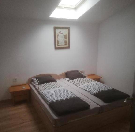 ホテル Guest House Delphini