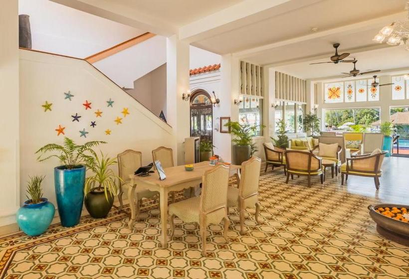 Hotel Heritage Village Resort & Spa Goa
