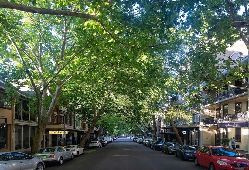 هتل Highfield Private