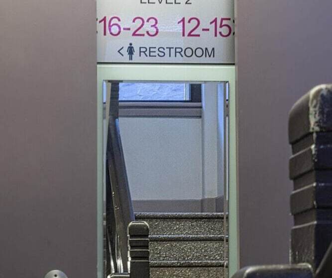 هتل Highfield Private