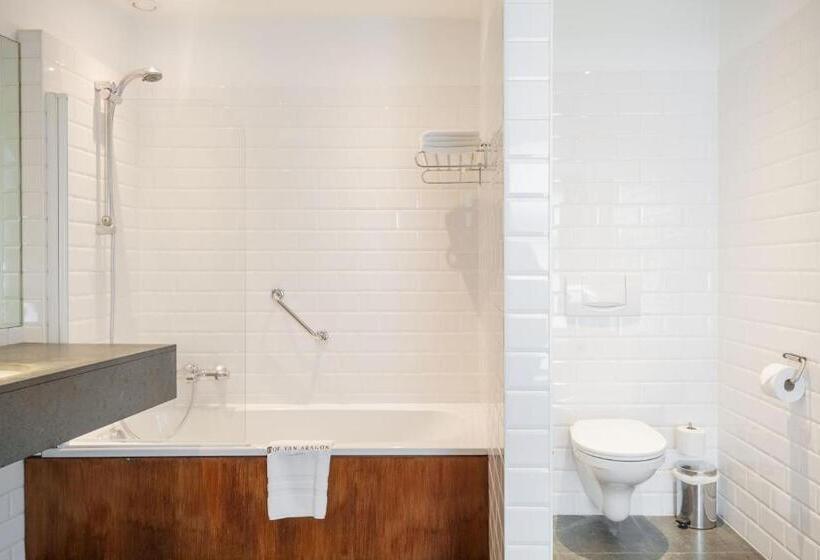 Отель Hof Van Aragon