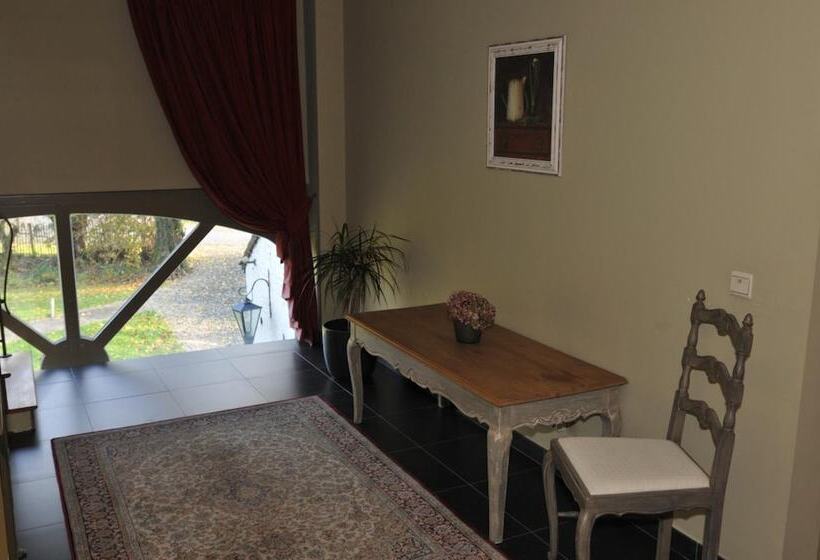 Отель Hostellerie Au Coeur Du Spinois