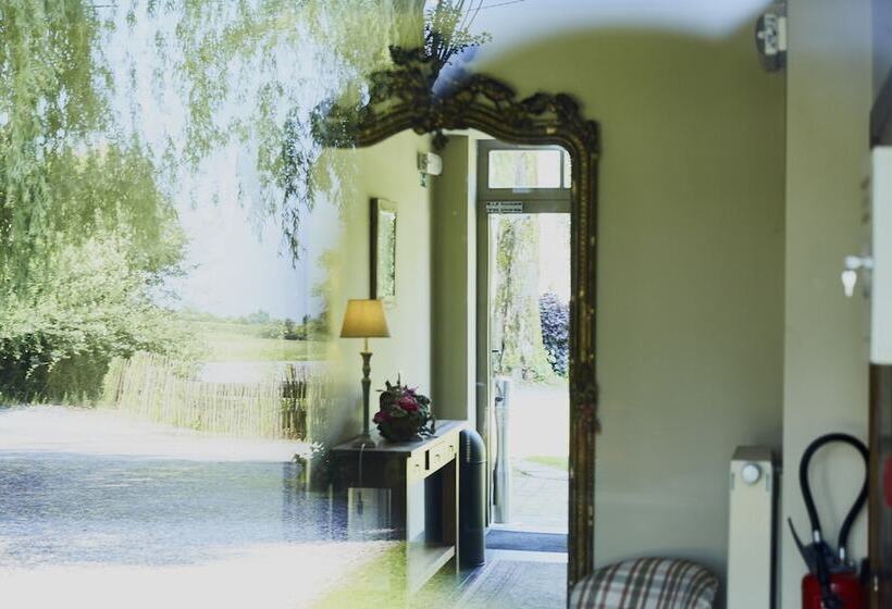 Отель Hostellerie Au Coeur Du Spinois