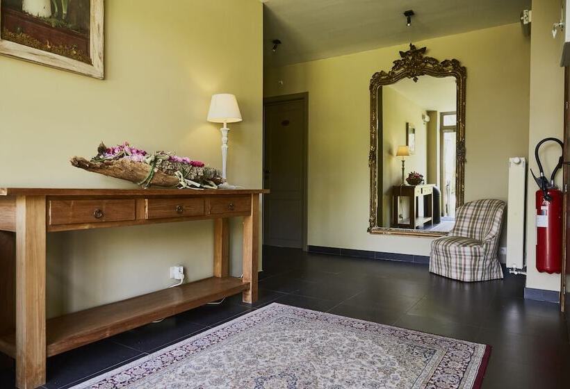 Отель Hostellerie Au Coeur Du Spinois