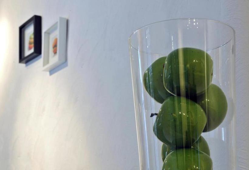 호텔 Hôtel Du Perron